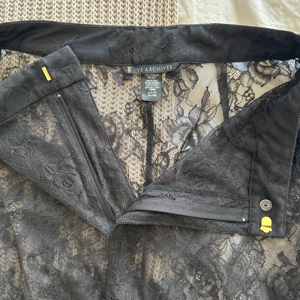 VICTORIAS SECRET LACE PANTS - Picture 6 of 7